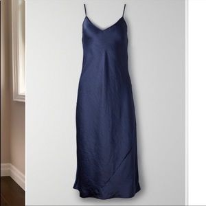 Aritzia Wilfred Only Slip Size S NWT